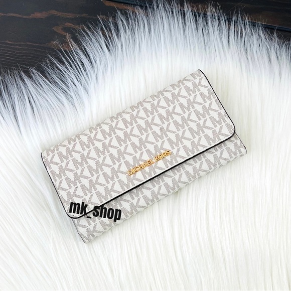 Michael Kors Jet Set Travel Large Trifold Wallet - Picture 1 of 16